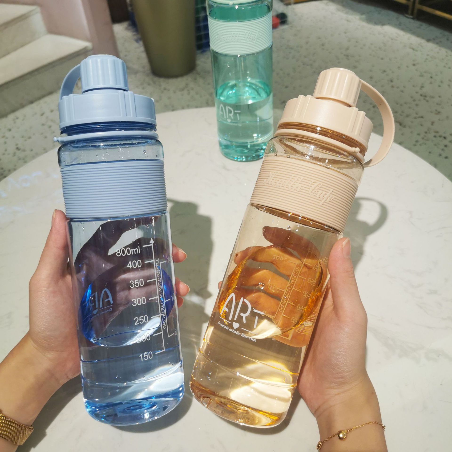 750ml大容量户外塑料杯便携茶漏背带成人运功中水杯装开水健身杯