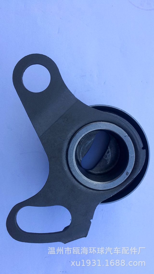 高品质汽车张紧轮,惰轮13505-54020适用于丰田