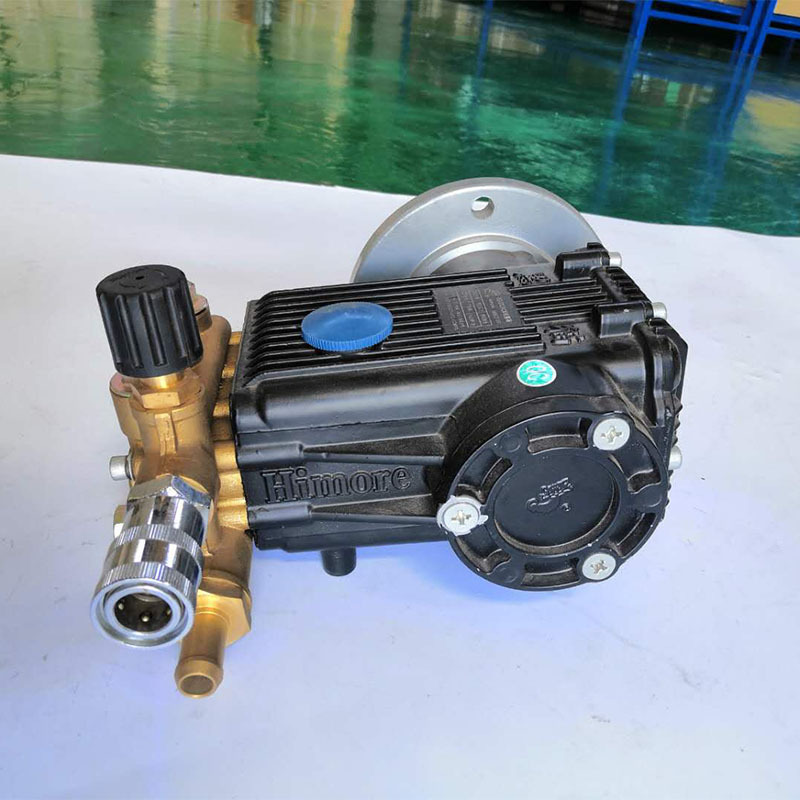 现货销售混凝土泵车高压清洗水泵 中*联三一徐工泵车专用黑猫水泵