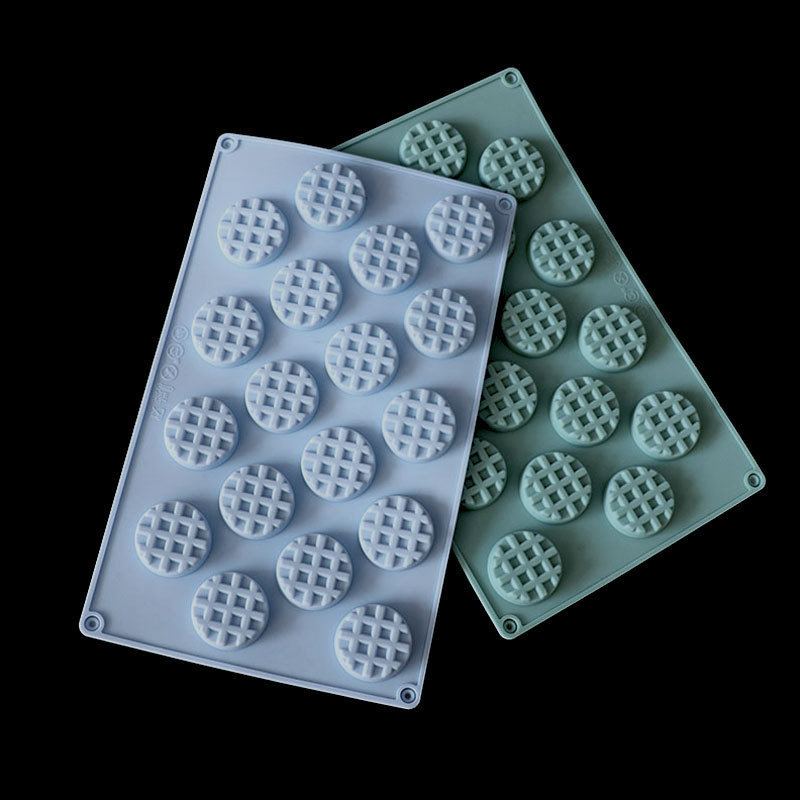 18连华夫网格水果软糖硅胶模具巧克力模具食品级硅胶饼干冰格模具