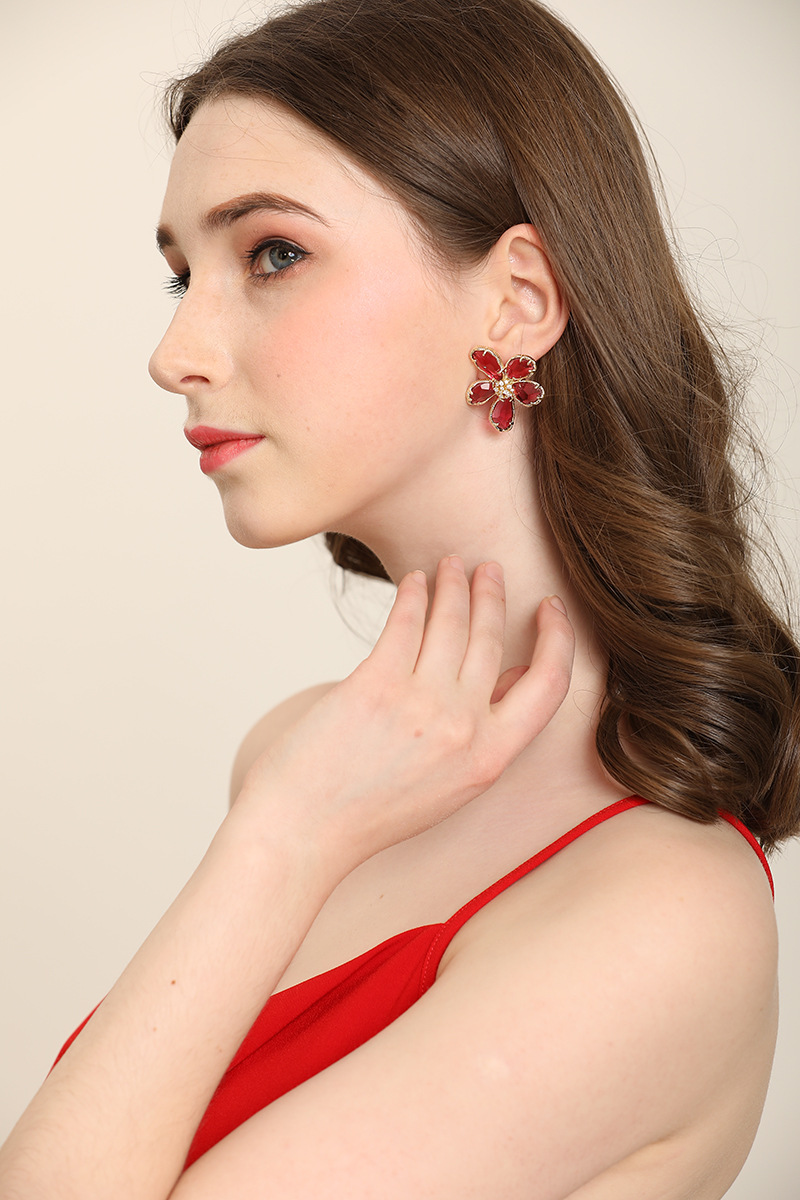 韩版时尚潮流网红同款透明大花朵水晶耳环气质耳饰银针简约女耳扣