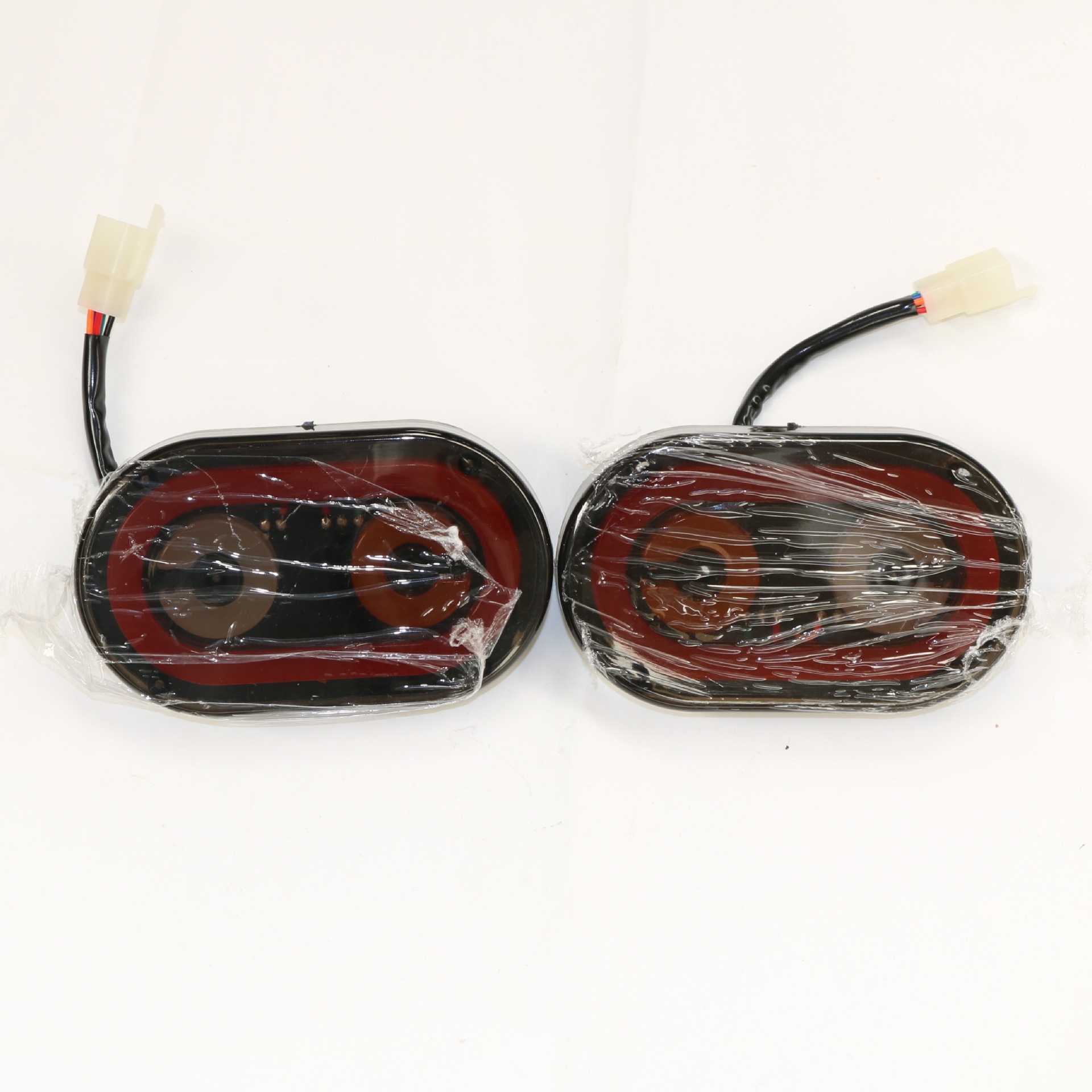 休闲三轮车专用尾灯炫酷款电动车后尾灯