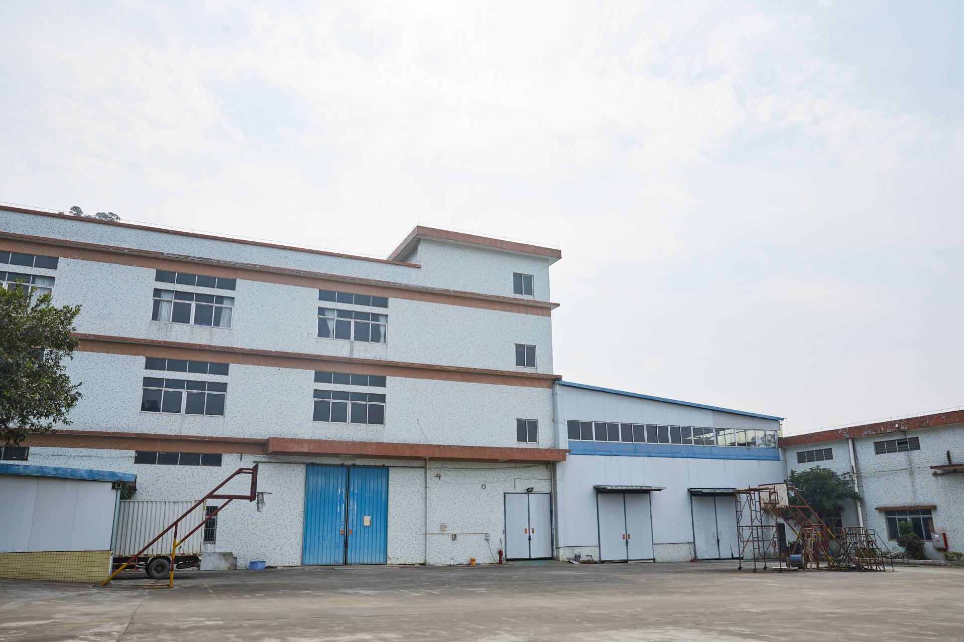 江门市蓬江区嘉宝盛塑料五金厂有限公司