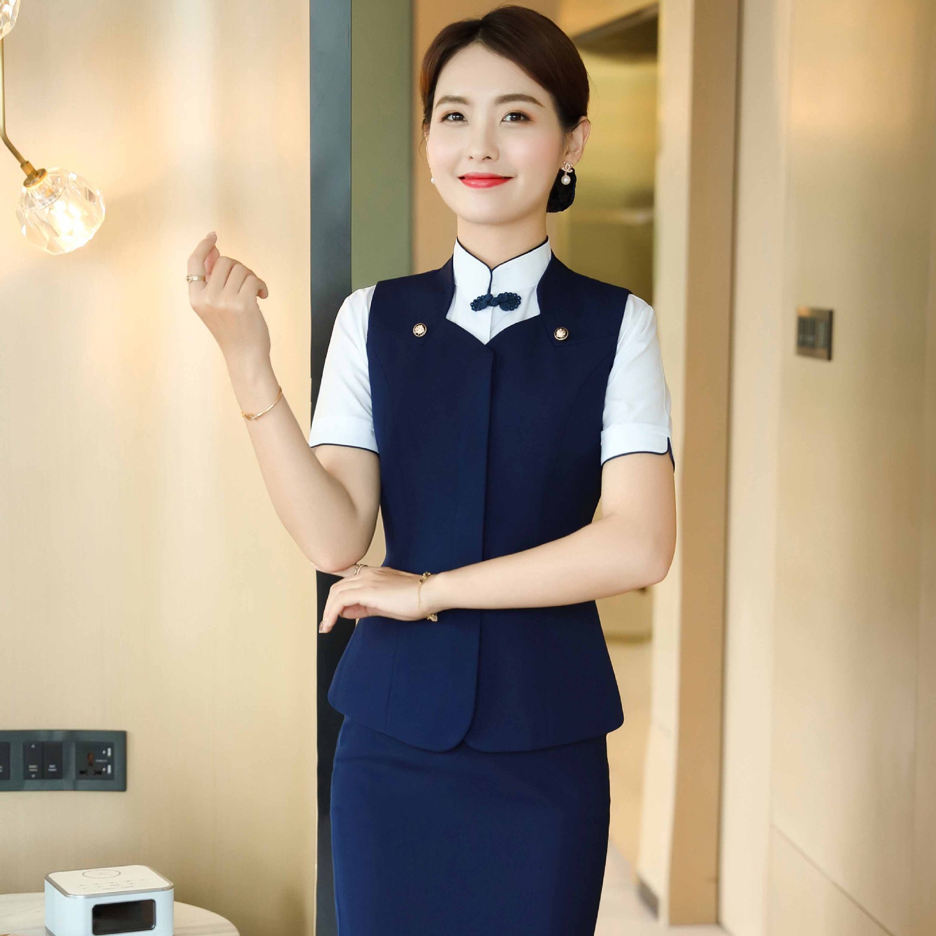 物业客服珠宝店售楼部工作服套装新颖奇葩衬衫职业装女工装空姐服