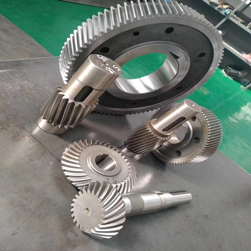 现货供应浙江汇鑫减速机各种齿轮齿轴新型齿轮箱减速机配件