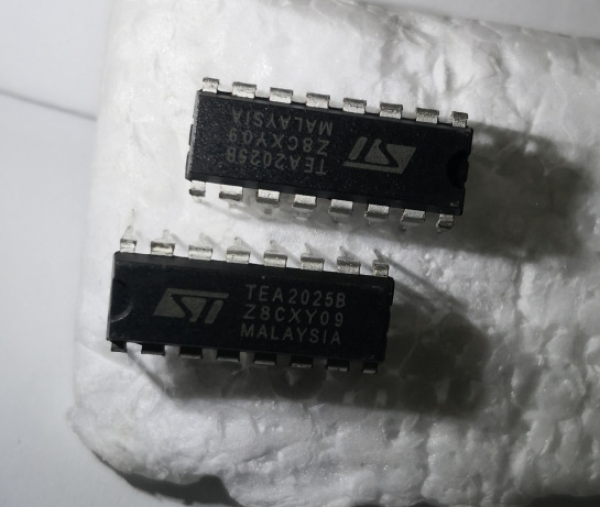 直插16脚封装的tea2025b是双声道音频功放电路