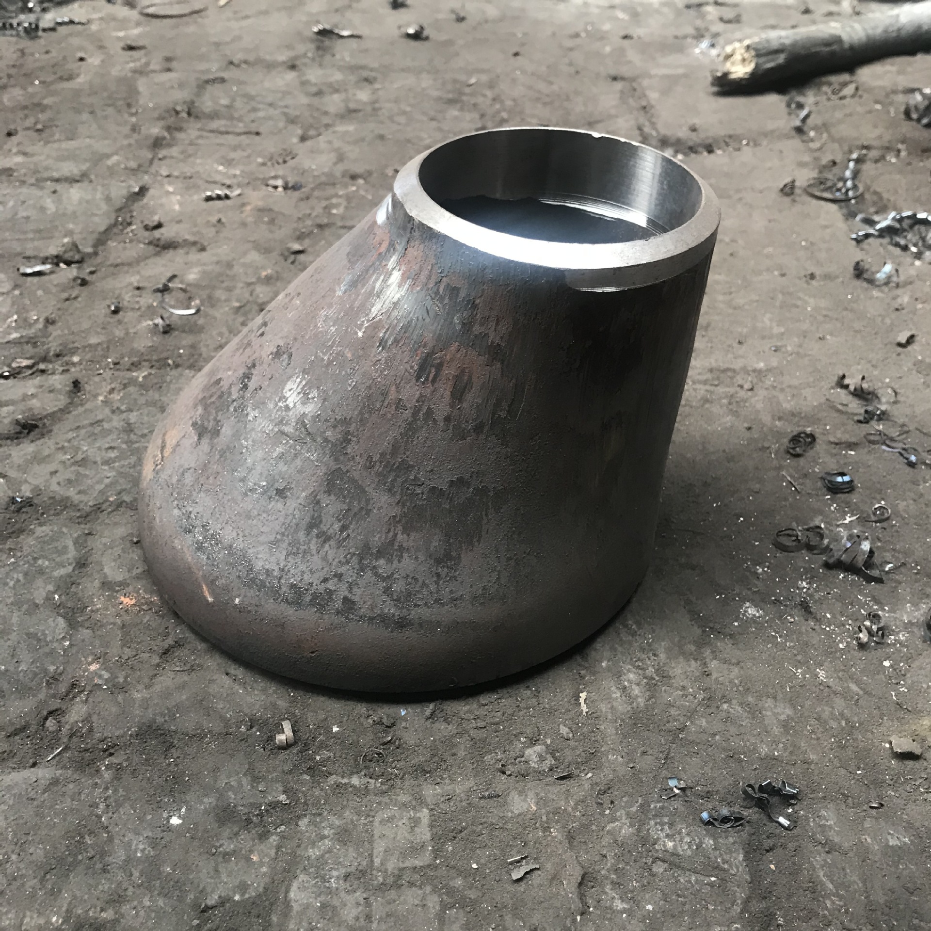 无缝冲压热压同心偏心焊接异径管大小头dn400*350*300*250*200-报价