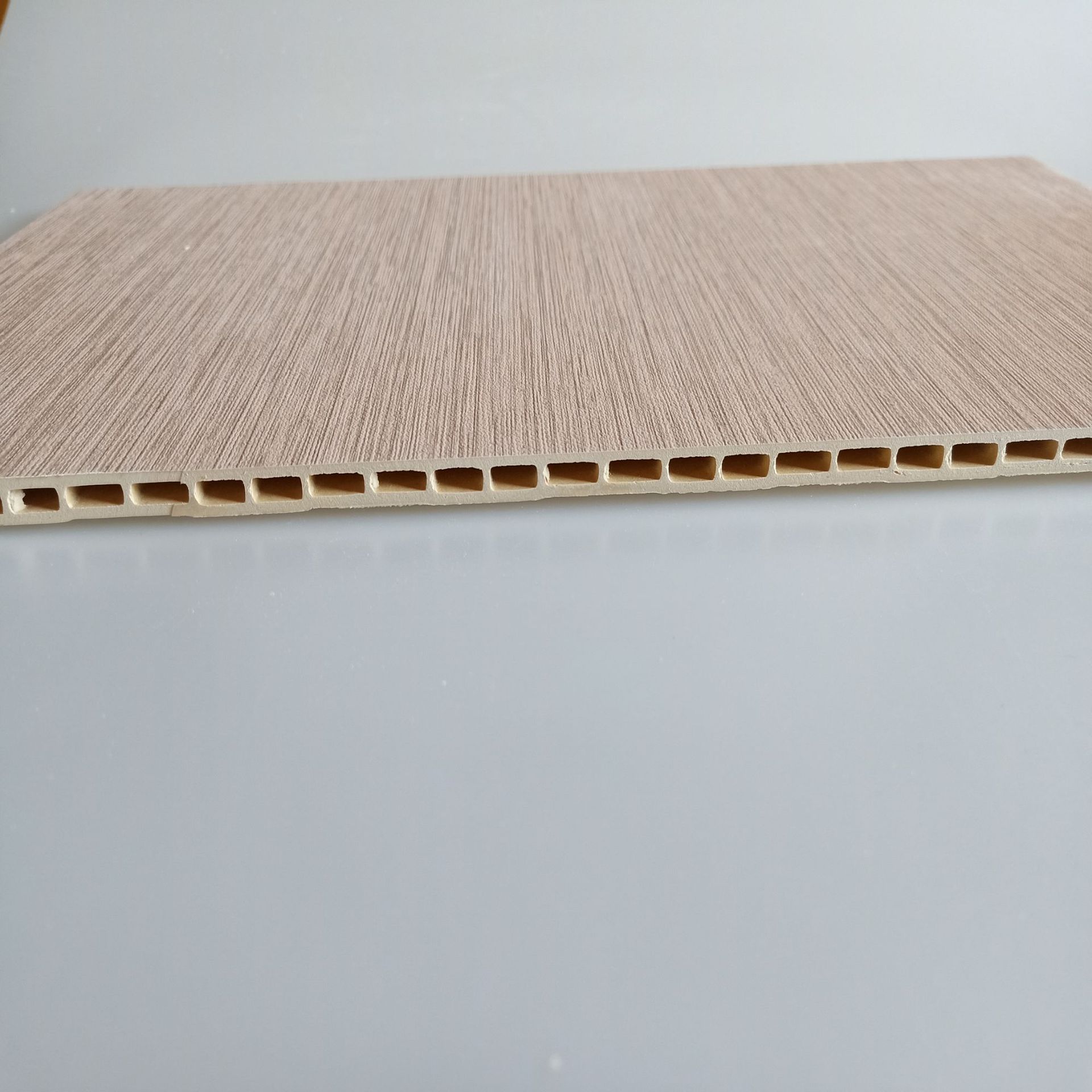 石塑集成墙板工装护墙板pvc快装板工厂直销防水护墙板