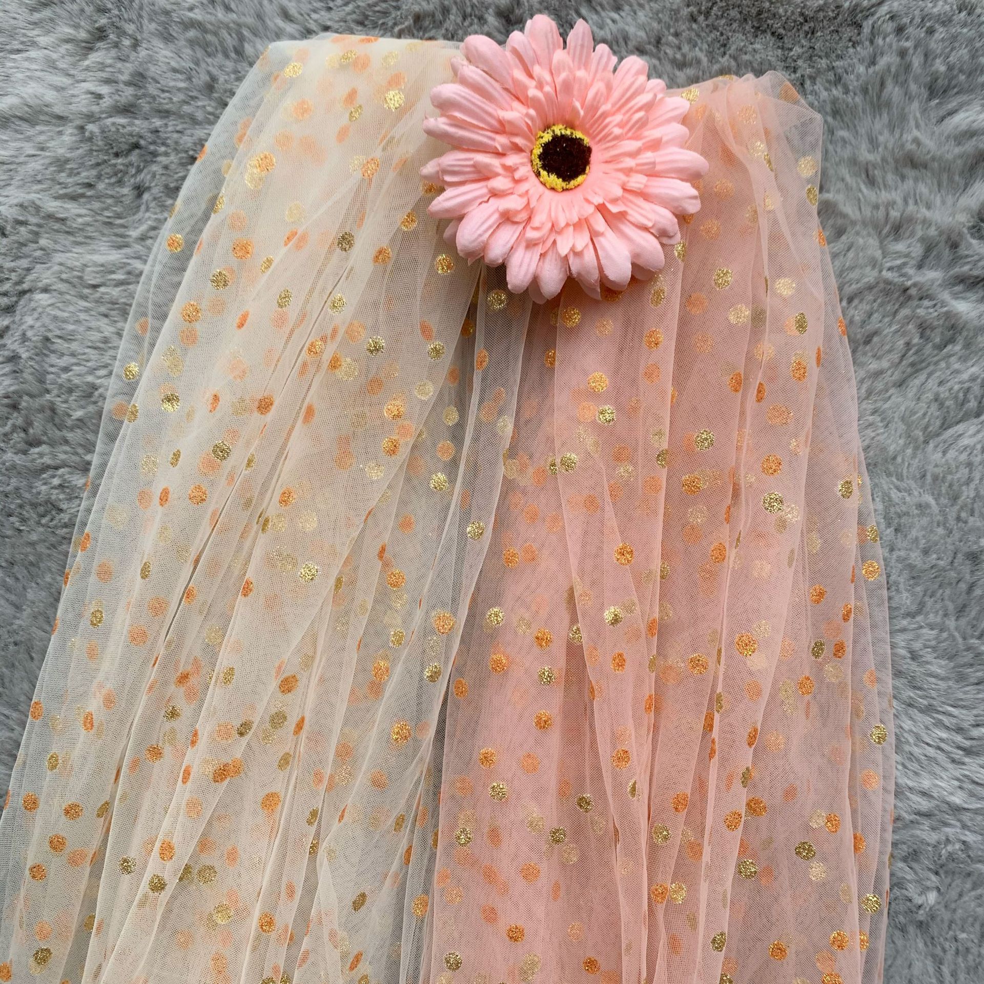 ins新款波点网纱网眼布后加工 圆点双色印粉烫粉童装汉服纱裙面料