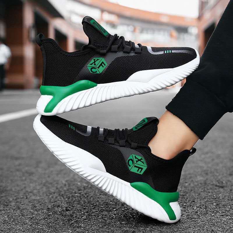 spring men‘s shoes casual shoes 2023 new flying woven breathable sports shoes men‘s lazy shoes trendy all-matching running shoes