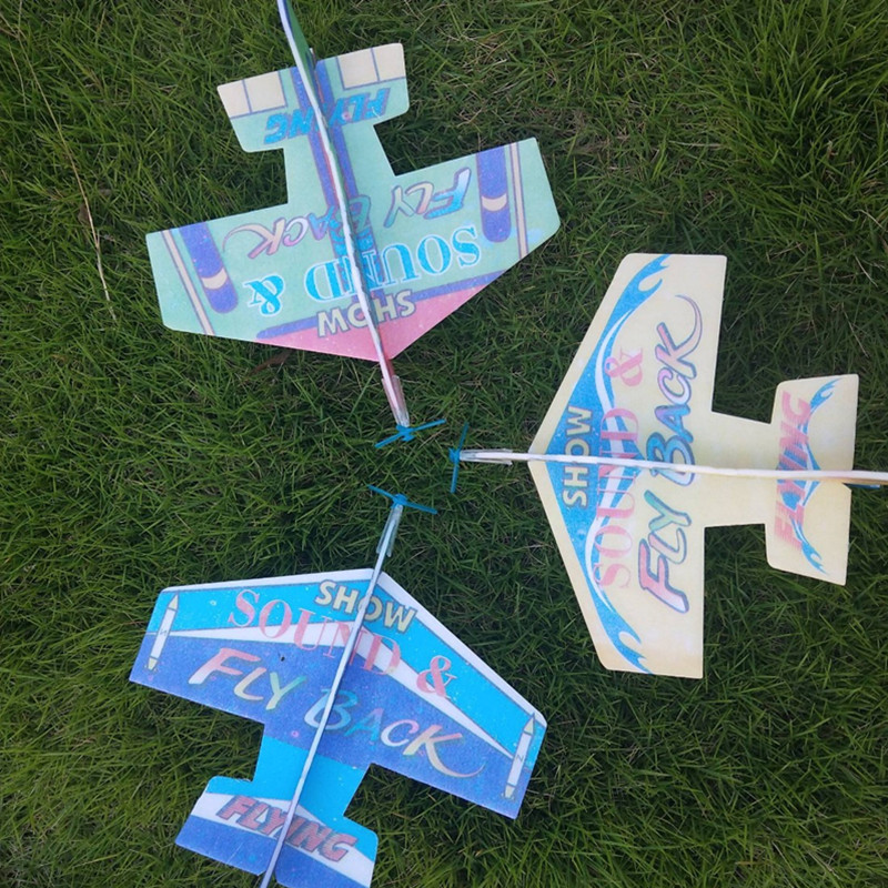 模型飞机,魔术回旋飞机,神奇泡沫飞机功能特点:组装简易快速,特别适合