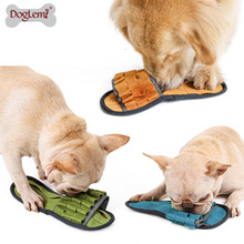 创意拖鞋宠物嗅闻玩具棉带藏食慢食狗狗玩具发声益智训练宠物用品