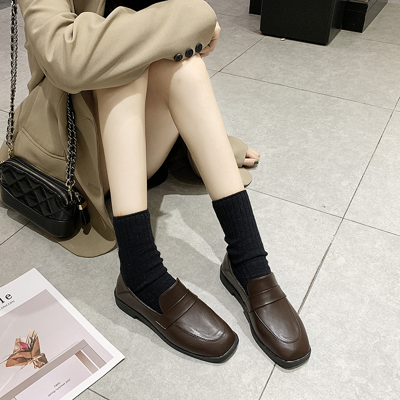 小皮鞋女2020秋冬新款英伦风时尚复古方头chic学生一脚蹬高跟鞋潮