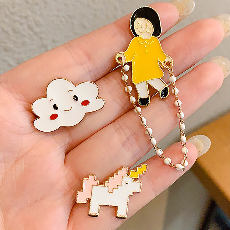 Japanese Cute Cartoon Metal Oil Drip Brooch Women's Cute Decorative Bag Accessories Alloy Badge Ornament Wholesale