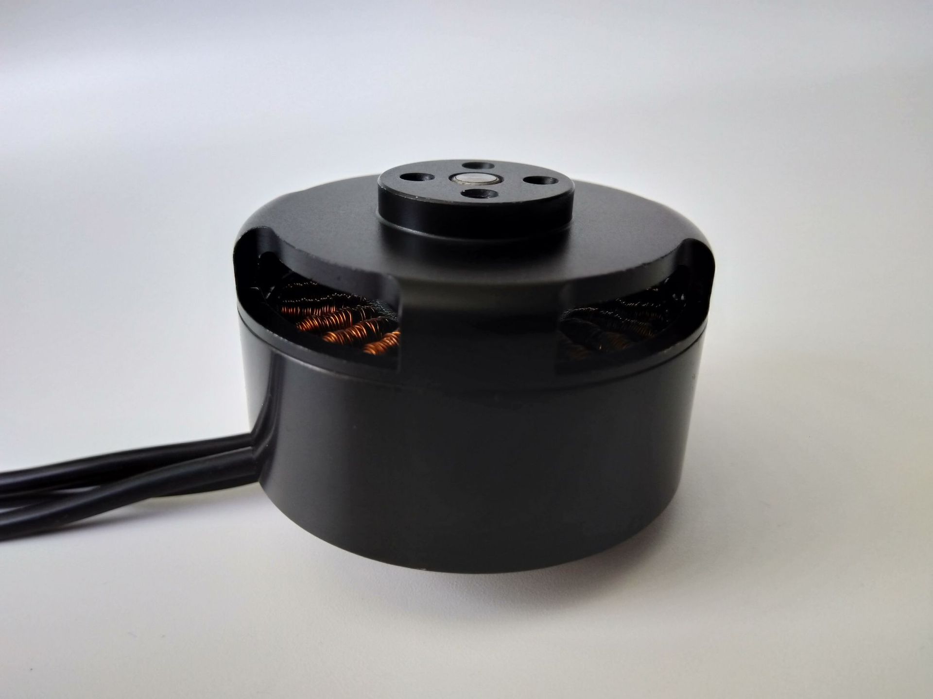 四轴六轴八轴多旋翼无人机无刷电机 航拍巡航遥控航模无刷马达