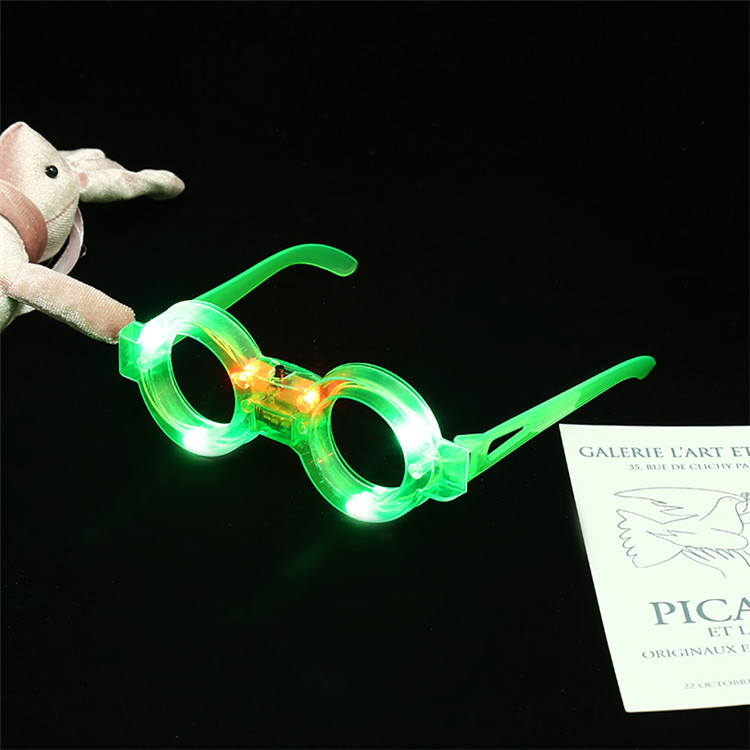 Creative Stall Gift Led Goggles Stars Heart Plastic Flash Glasses Night Market Push Products Wholesale