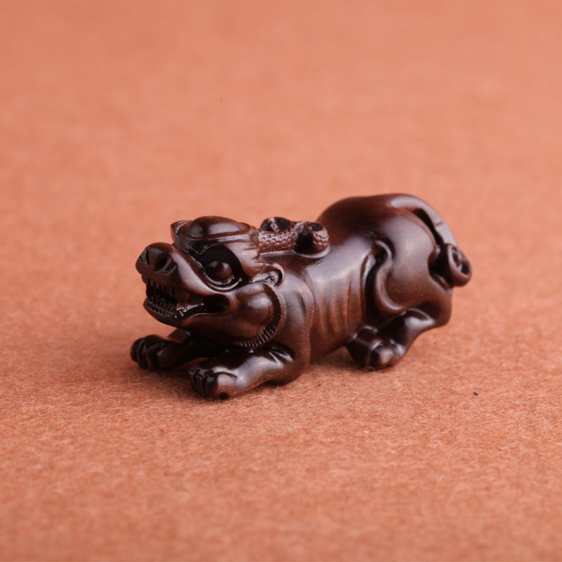厂家批发雷击枣木雕刻饰品貔貅配件钥匙扣饰品配件工艺品礼品批发