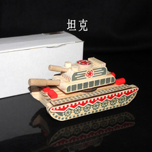 木质迷你彩色导弹车坦克模型4款可选 家居工艺品摆件儿童玩具批发