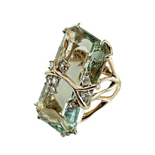 速卖通电商畅销镶嵌方形锆石金色戒指女士欧美时尚高级感指环批发