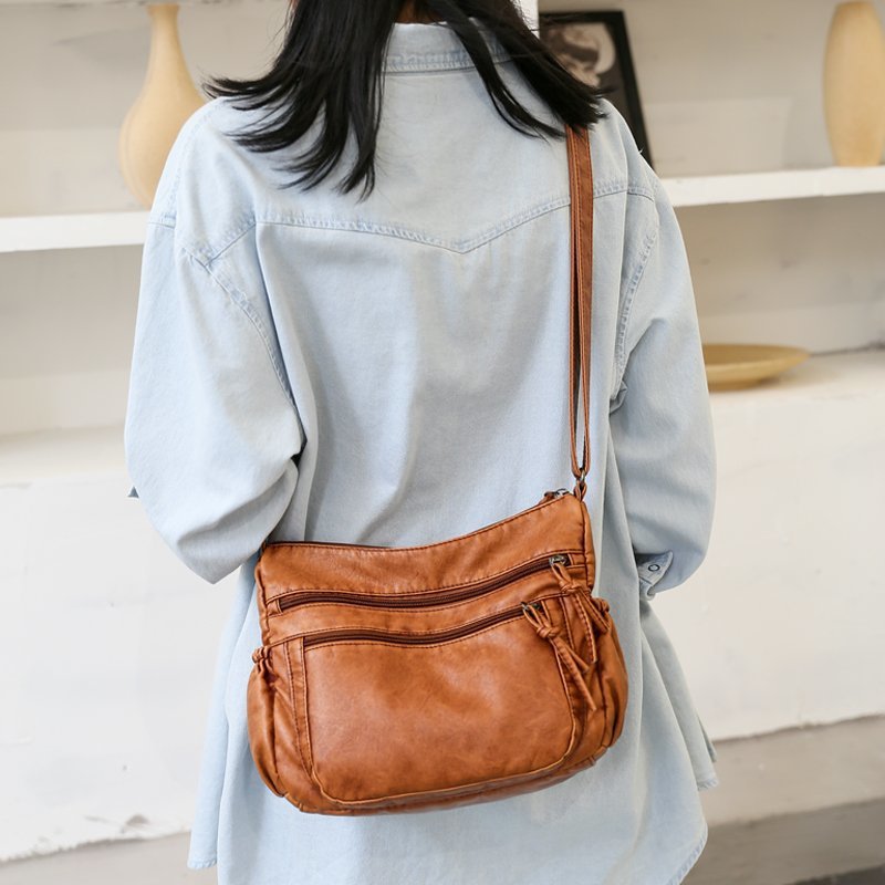 Washed Leather Women's Bag 2024 European and American Retro Shoulder Bag Versatile Large Capacity Crossbody Bag Pu Soft Leather Middle-Aged Mother Bag women bag