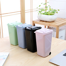 厂家直销迷你塑料桌面垃圾桶 创意多功能笔筒 桌面杂物分类垃圾桶