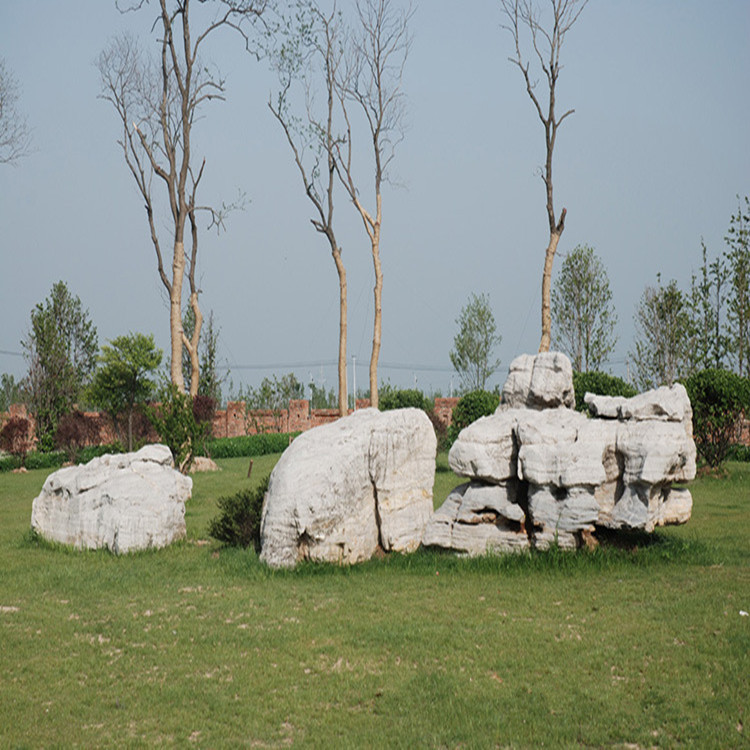 安徽灵璧草坪石产地批发价格低矿山景石工程设计点缀石假山石景观