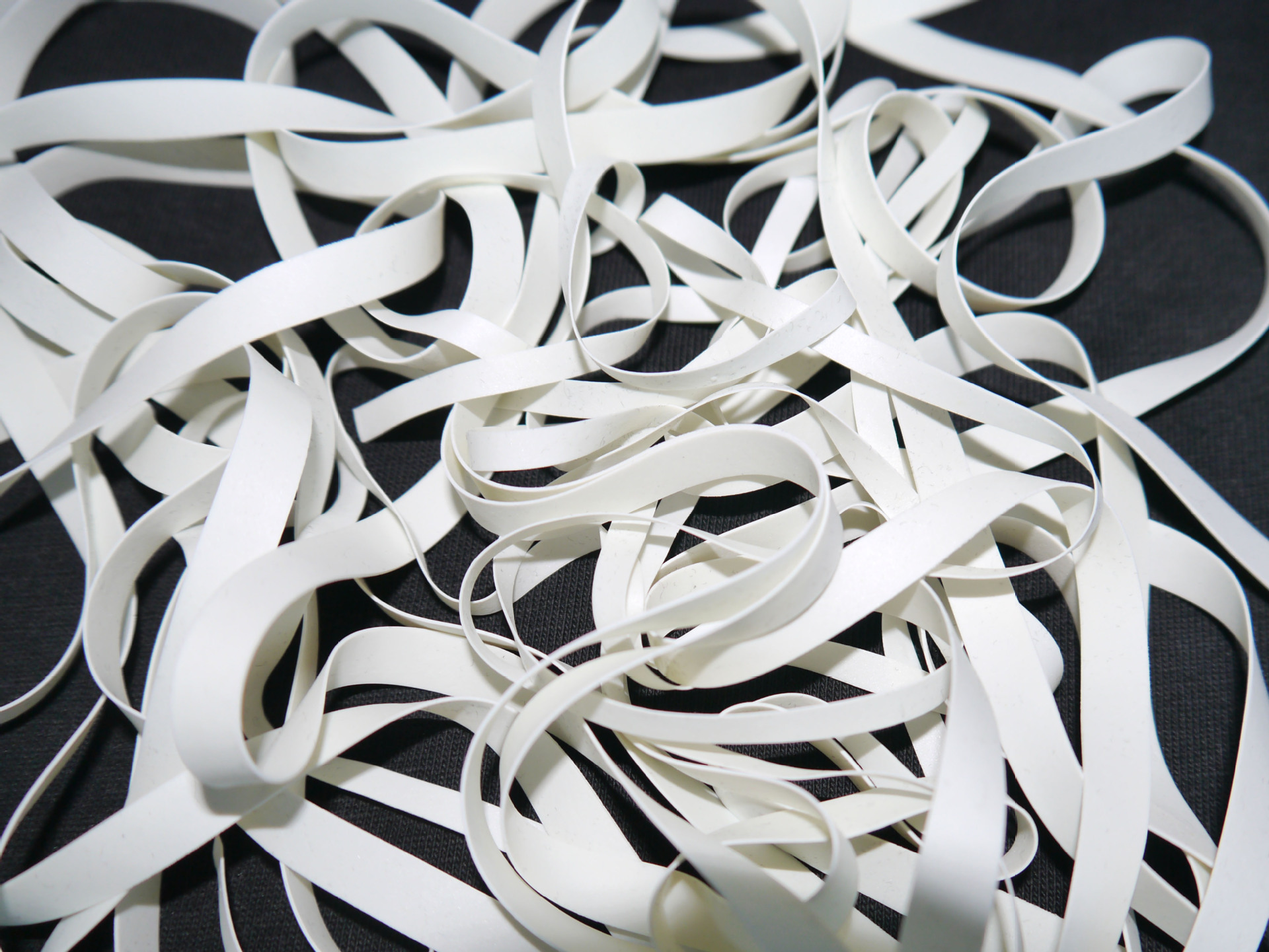 大量出橡胶带橡胶丝阻燃橡胶丝橡筋带厂家直销