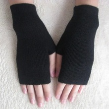 羊绒羊毛半指手套女士冬季可爱保暖漏指短款学生毛线保暖上网手套