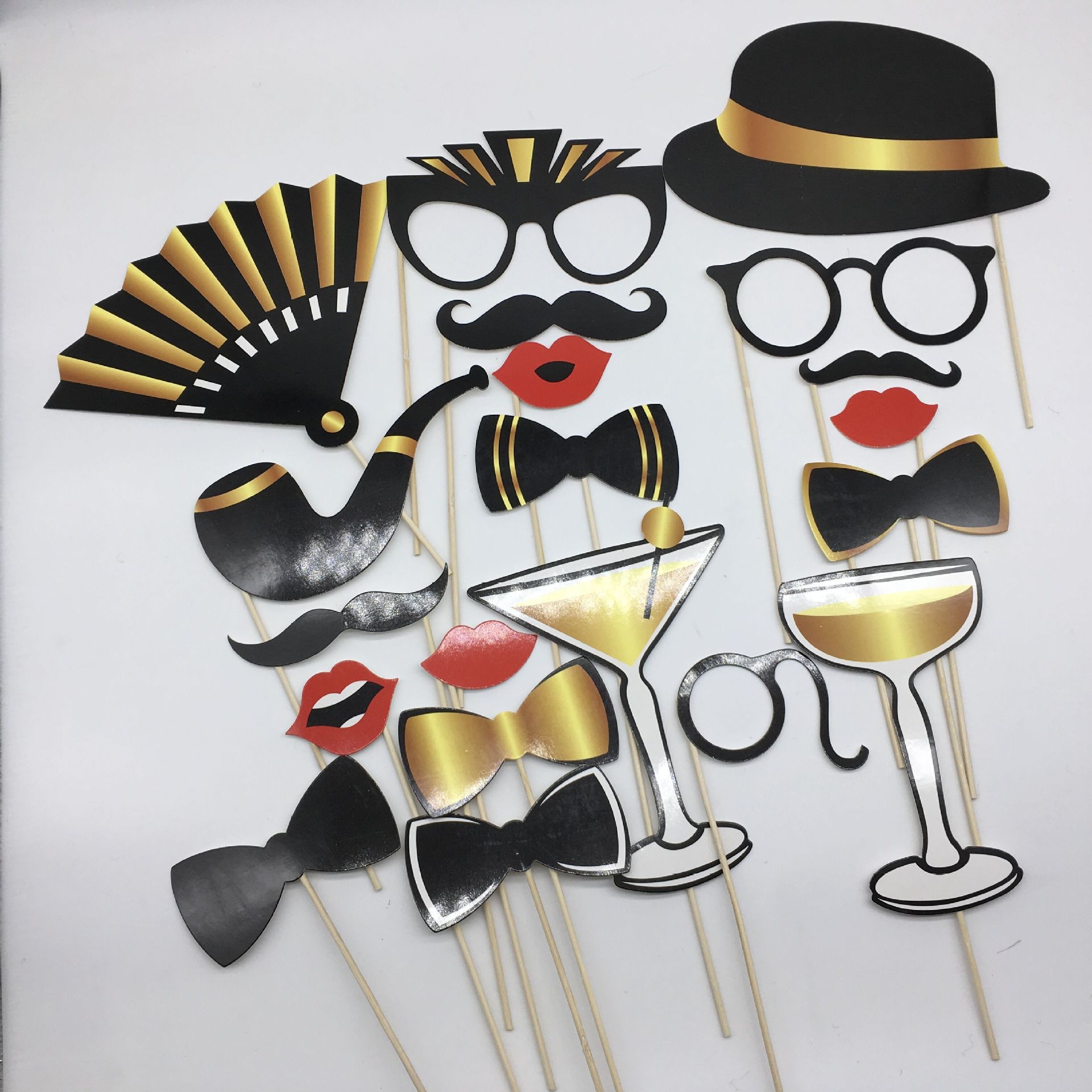 Photo Props Wedding Wedding Wedding Pick-up Game Funny Paper Beard Red Lips Hand Holding Prop Party Decorative Supplies