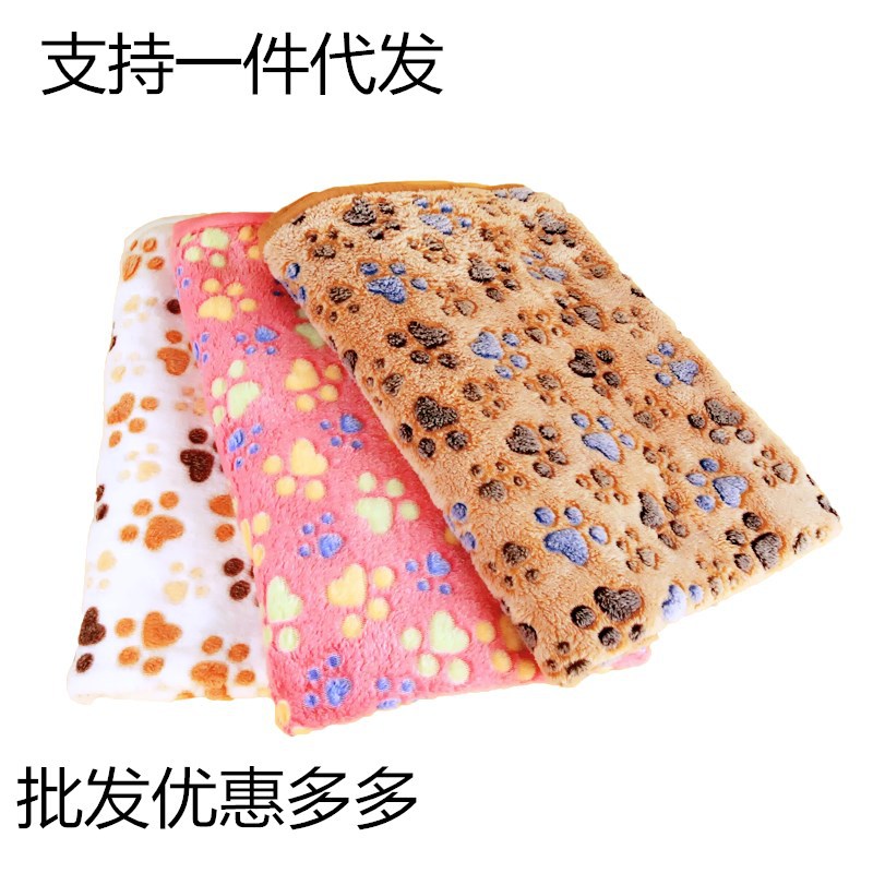 in Stock Wholesale Cross-Border Pet Blanket Four Seasons Universal Cat Dog Blanket Thickened Flannel Paw Print Blanket Pet Supplies