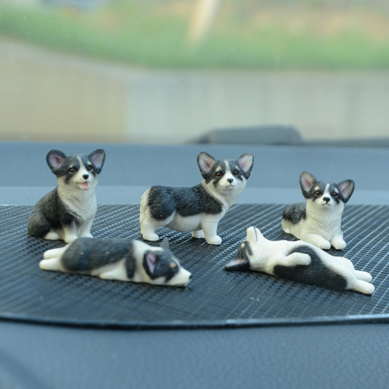 Mini Corgi Car Decoration Resin Crafts Dog Desk Ornaments Decorations Simulated Cake Baking Furnishings