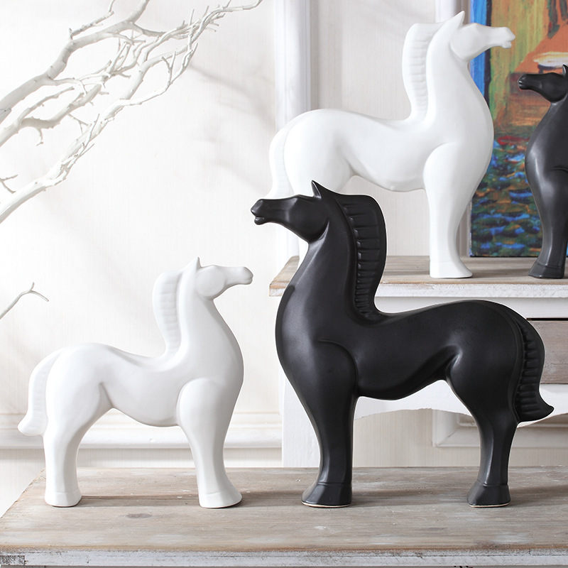 Nordic Home Decoration Simple Ceramic Crafts Horse Decoration Living Room TV Cabinet Wine Cabinet Soft Decoration Wholesale