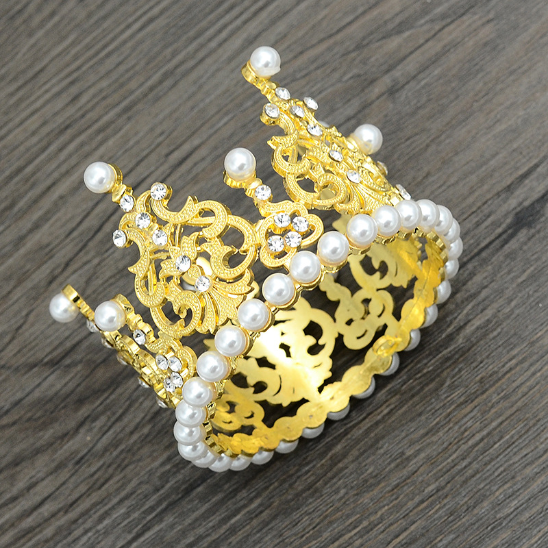 Europe and America Cross Border New Children's Alloy round Crown Bride Ornament Cake Baking Bright Pearl Crown Spot Batch