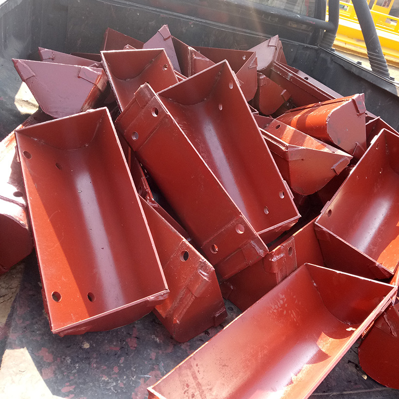 斗提机配件料斗