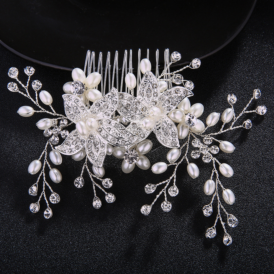 Korean Style Mori Style Bride Ornament Alloy Pearl Handmade Hair Comb Luxury Diamond Set Photography Shape Updo Hair Accessories