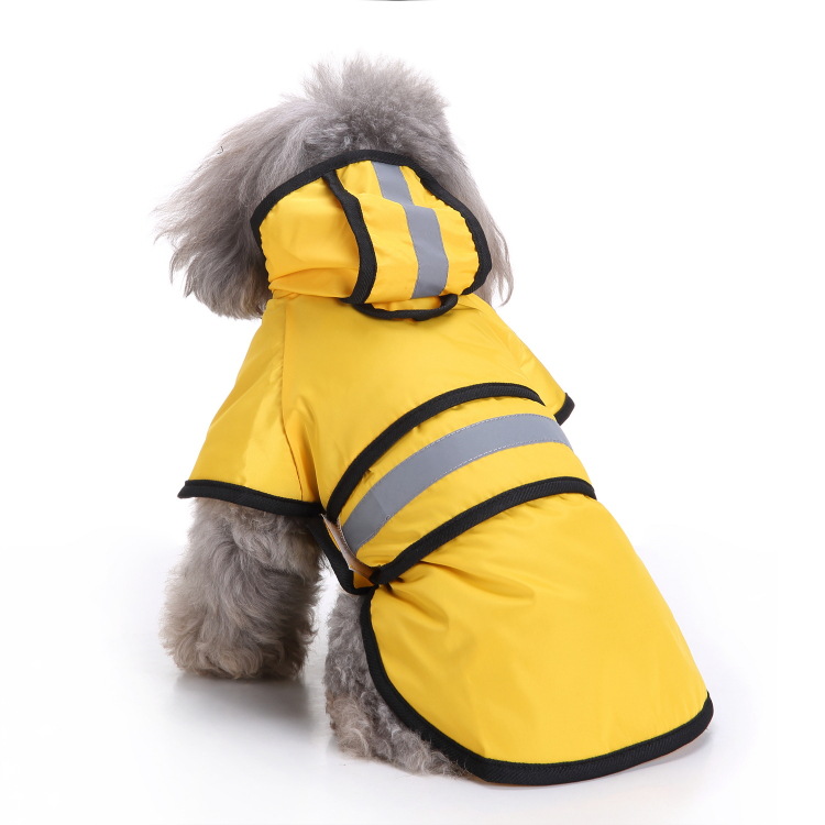 跨境宠物爆品宠物雨衣夏季薄款狗狗雨衣带反光条易穿便捷狗狗雨披