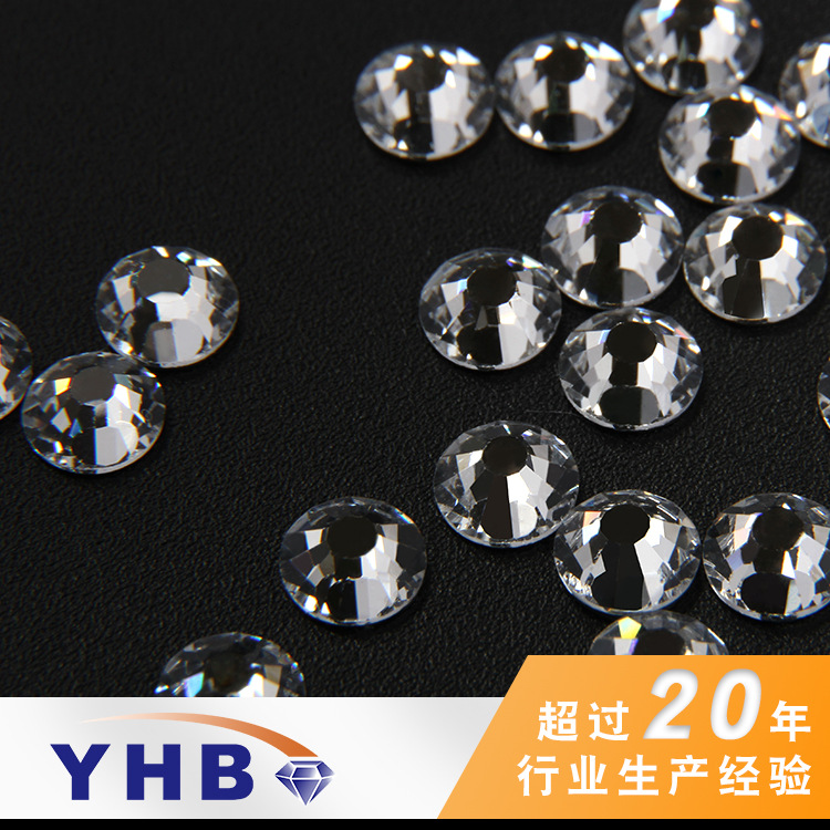 Factory Wholesale White Bottoming Drill Hot Rhinestone Rubber Bottom Stud Earrings Clothing Accessories Ornament Accessories Stick-on Crystals Dance Taking Drill