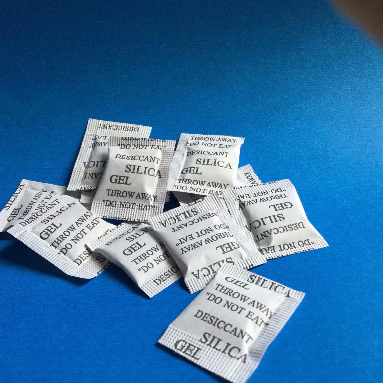 1g composite paper desiccant silica gel dessicant environmental protection silica gel electronic industry desiccant food desiccant