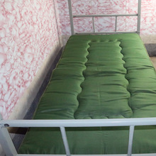 批发军绿色硬质棉防滑垫床垫单人学生宿舍榻榻米习武军训床褥