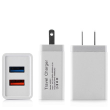 双USB手机充电器 2.4A智能通用旅行充 适用苹果安卓跨境批发
