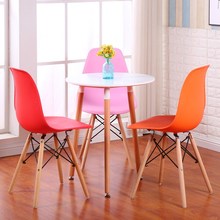 厂家批发伊姆斯餐椅北欧时尚休闲实木椅塑料办公椅靠背椅餐桌椅子