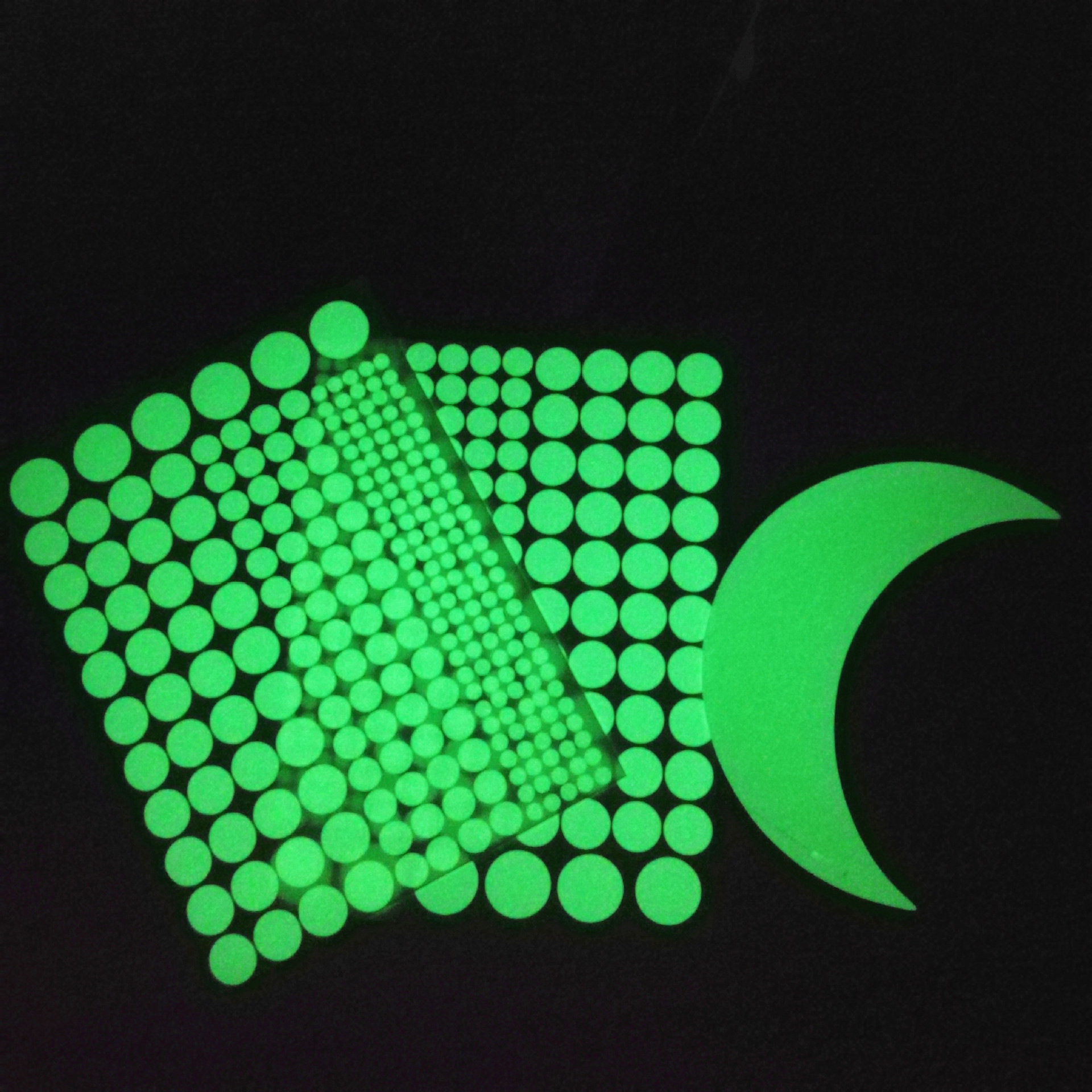 241个小圆点夜光贴儿童房装饰墙贴卧室天花板装饰可移除现货批发