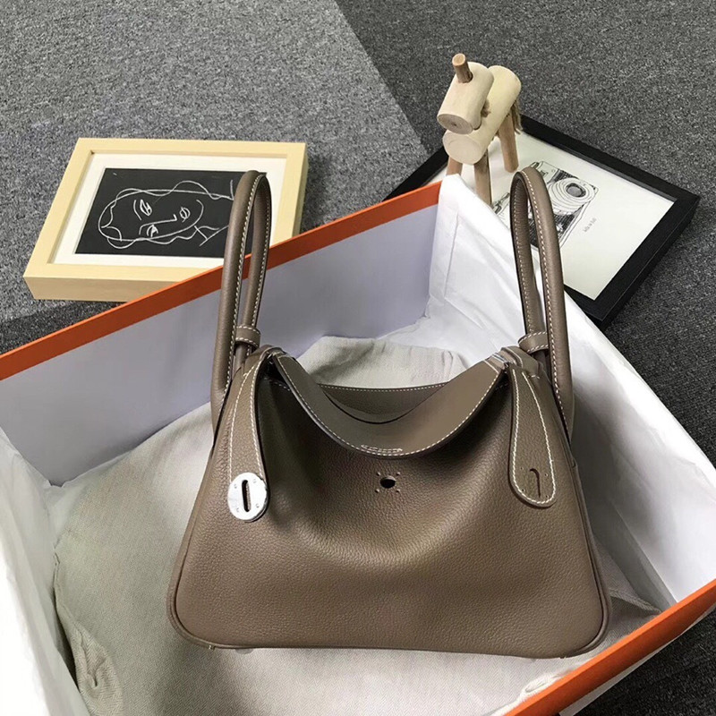 2023 New First Layer Doctor Bag Lychee Pattern Lindy Bag Women's Shoulder Handbag Medical Box Cowhide Pillow Women's Bag