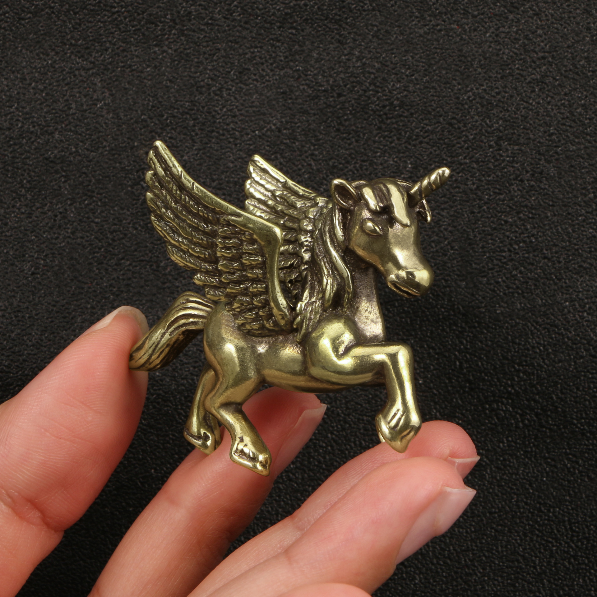 跨境黄铜独角兽摆件飞马茶宠装饰办公室送礼工艺品收藏摆地摊货源