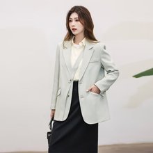 小西装女抹茶绿春季2024新款韩版小众洋气设计感女士西服西装外套