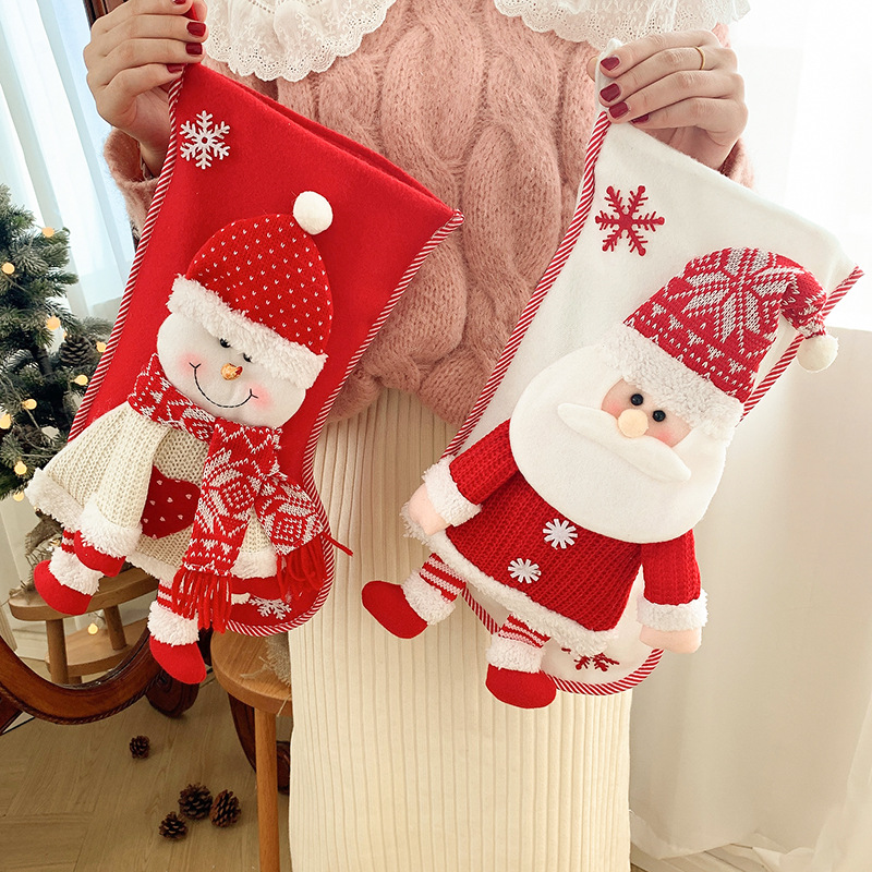 Cross-Border Wholesale Christmas Decorations Knitted Three-Dimensional Elderly Snowman Gift Bag Christmas Tree Decoration Candy Bag