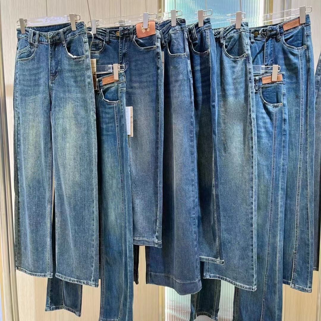 蓝鲸牛仔裤裤子直播货源品牌折扣实体店四季青服饰四季供应杂款包