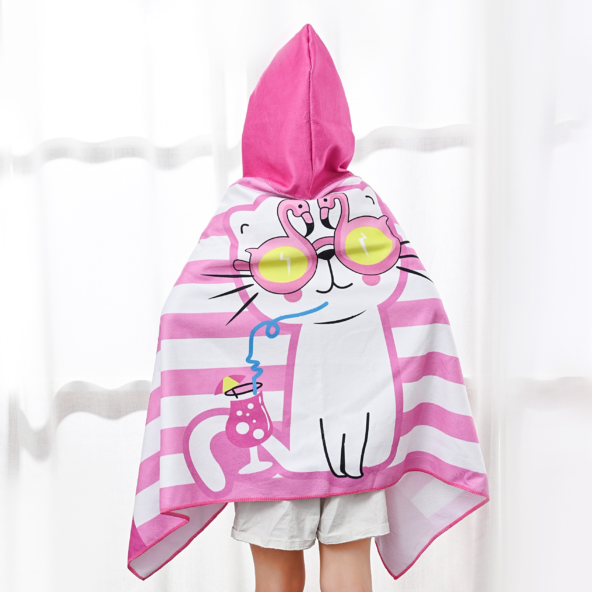 Bath Towel for Children Kid Cartoon Printing Hooded Bathrobe Beach Swimming Bath Wearable Beach Cloak Children's Batch Style