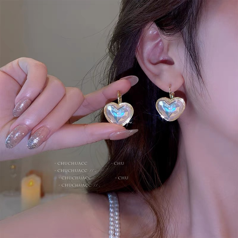 S925 Earrings High Quality Wholesale Elegant High Sense Niche Retro French Socialite Ear Studs Earrings Pearl Ear Studs