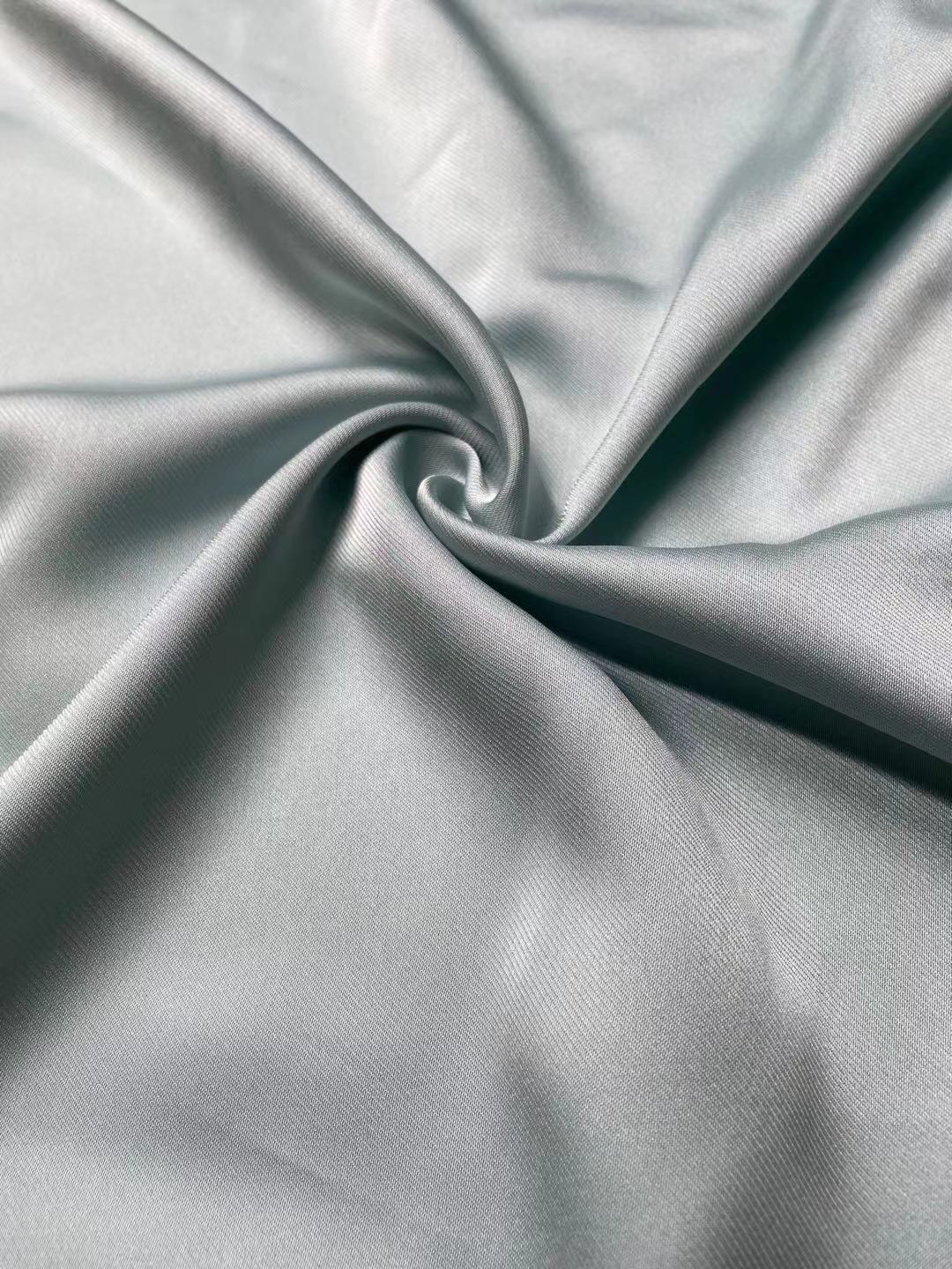 光泽丝缎水晶丝绸珠光丝滑时装缎面料古装汉服马面礼服吊带时装